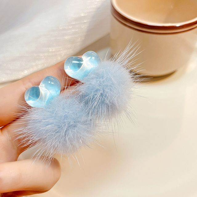 Heart Pom Pom Drop earring