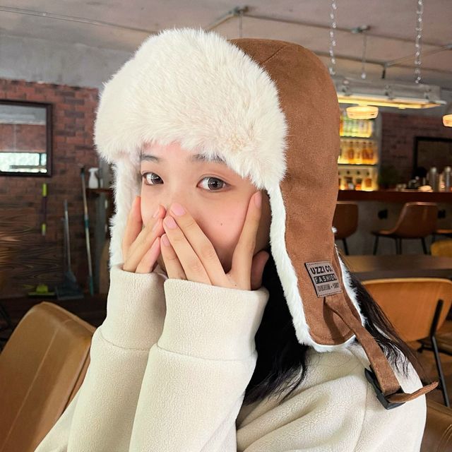 Fleece-Lined Hat Trapper