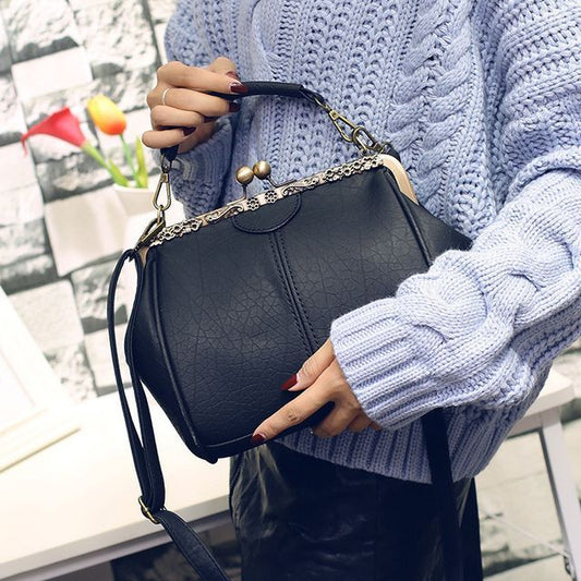 Kiss Lock Handle Plain Crossbody Bag Top