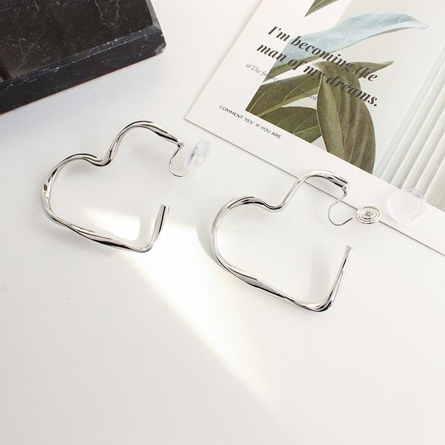 Hoop Clip-On Earring Heart /