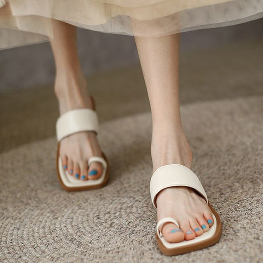 Loop Slide Flat Sandals Toe