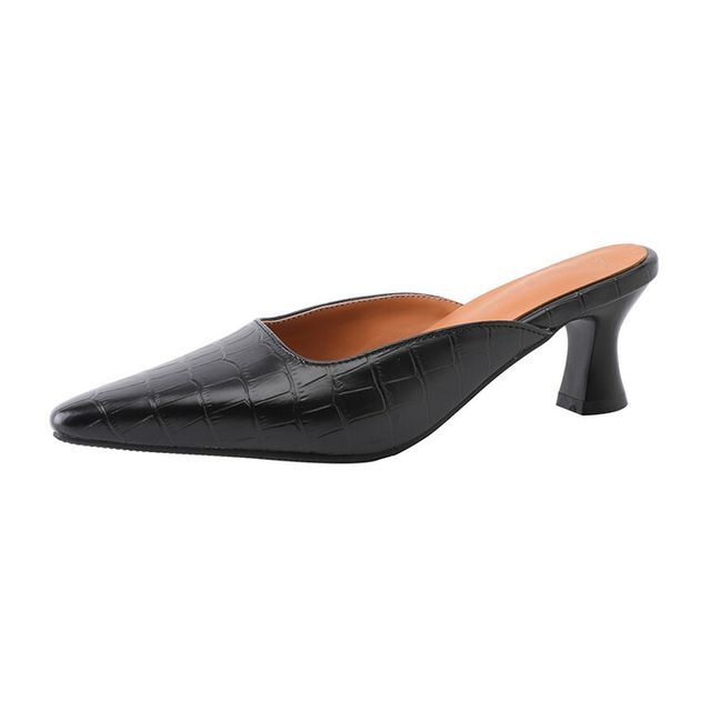 Heel Pointed Kitten Mules