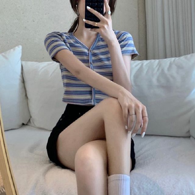 Striped Tee Button-Up Short-Sleeve Crop V-Neck