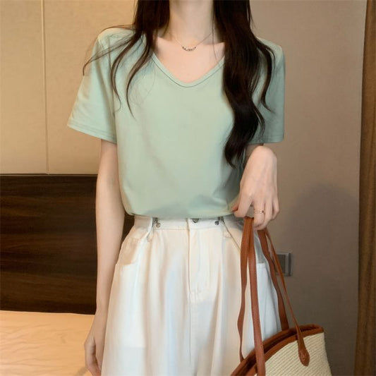 Plain V-Neck Short-Sleeve T-Shirt