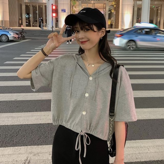 Hooded Plain Button-Up Short-Sleeve Cropped Tee