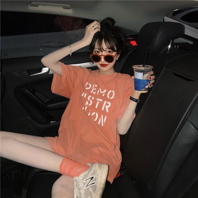 Neck Short-Sleeve Lettering Round Tee