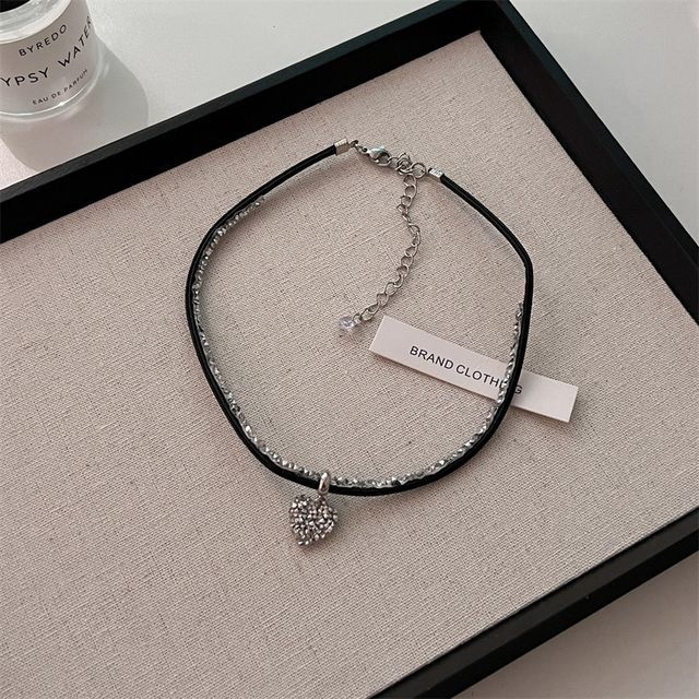 Necklace Heart Leather Cord Rhinestone Faux
