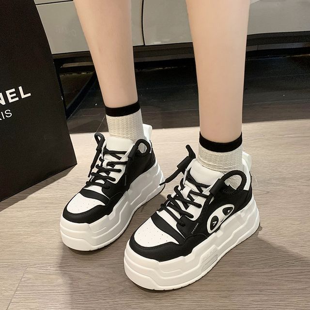 Lace-Up Applique Sneakers Platform Panda