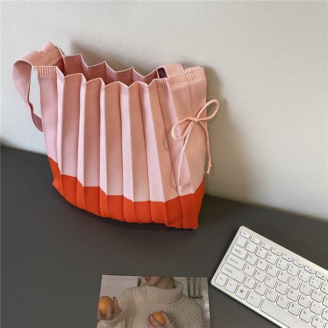 Two Tone Knit Shopper Bag