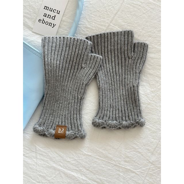 Gloves Fingerless Applique Lettering Knit