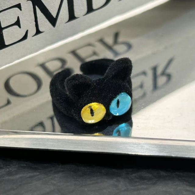 Open Designs) (Various Alloy Ring Flocking Monster