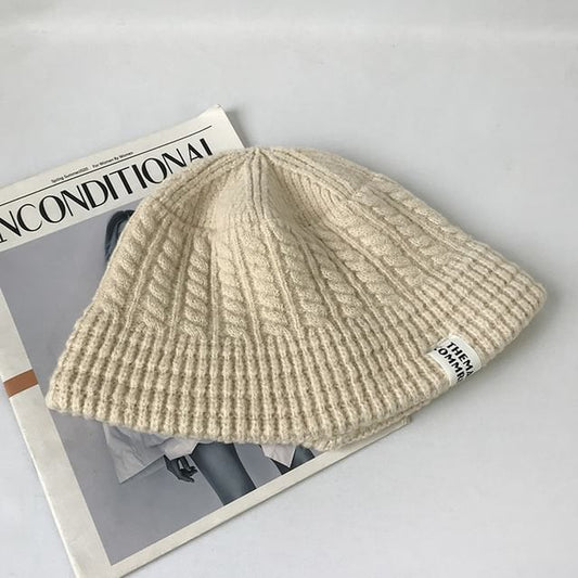 Bucket Hat Lettering Knit Applique