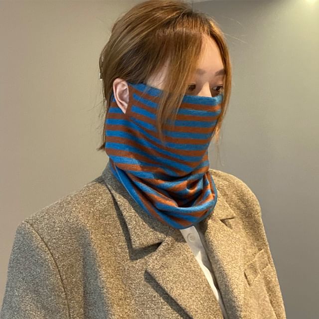 Striped Multi-Way Knit Scarf / Beanie