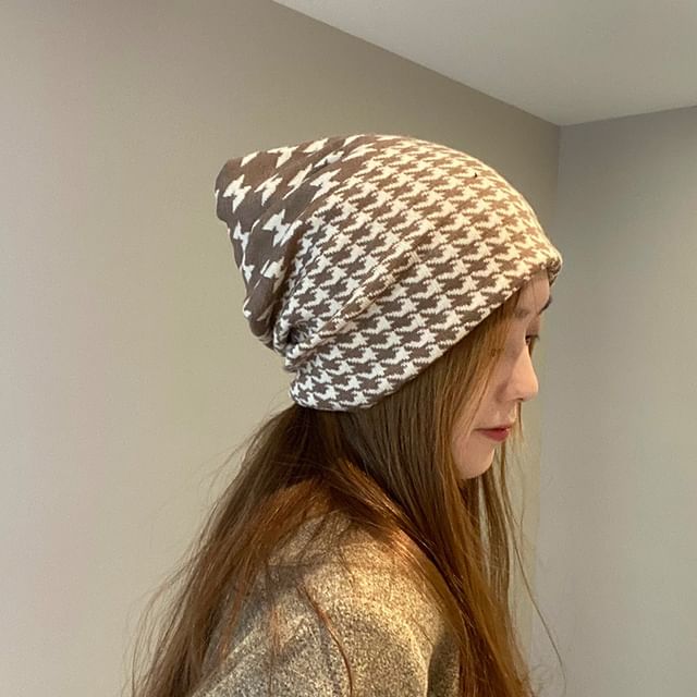 Scarf / Beanie Multi-Way Knit Houndstooth
