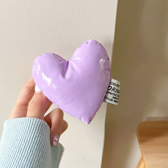 On Clip Padded Lanyard Heart Phone