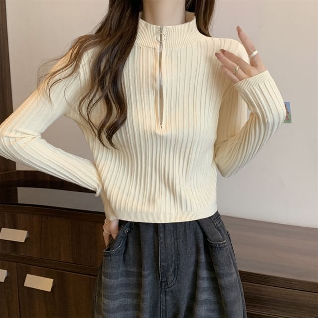 Long-Sleeve Plain Slim-Fit Half Knit Top Zip Mock-Neck