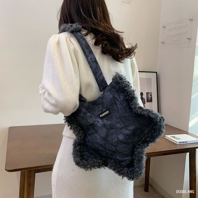 Fluffy Trim Tote Bag Star