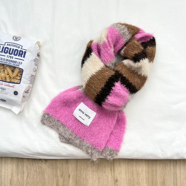 Scarf Striped Knit