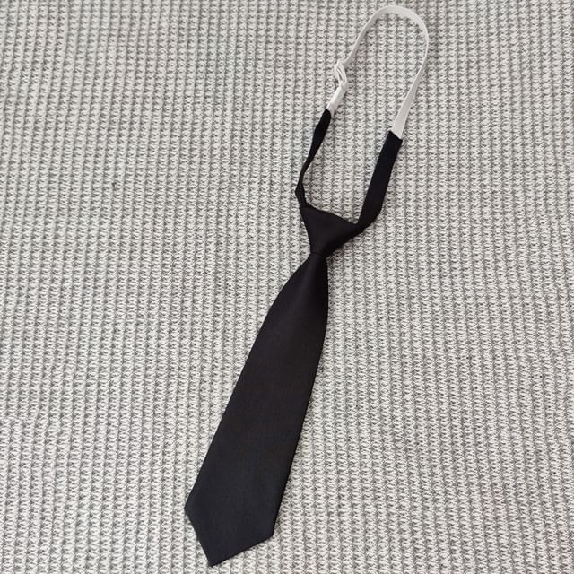 Plain Pre-Tied Necktie