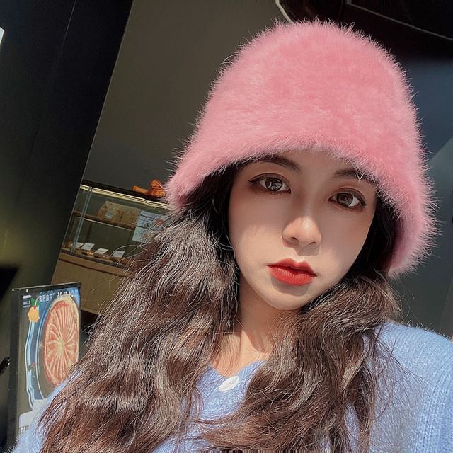 Fluffy Bucket Hat Plain