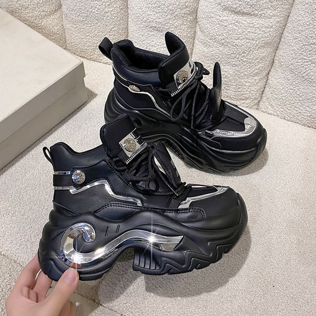 Platform Metallic Leather Top Lace-Up High Sneakers Faux Panel