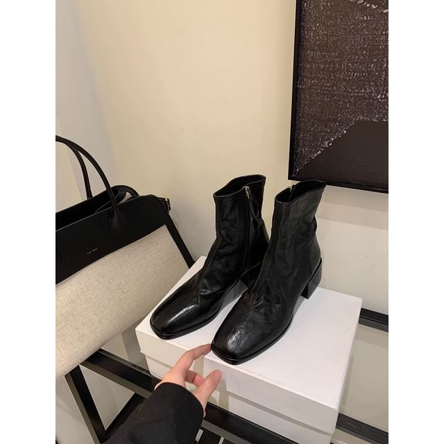 Genuine Leather Low