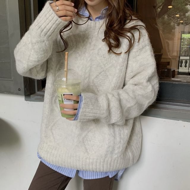 Knit Plain Long-Sleeve Cable Sweater Crew Neck