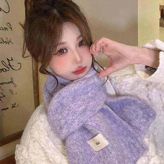 Scarf Label Applique