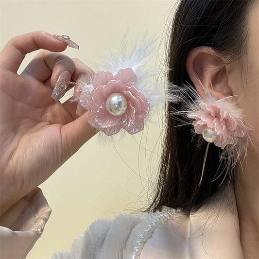 Earring Drop Floral Frayed