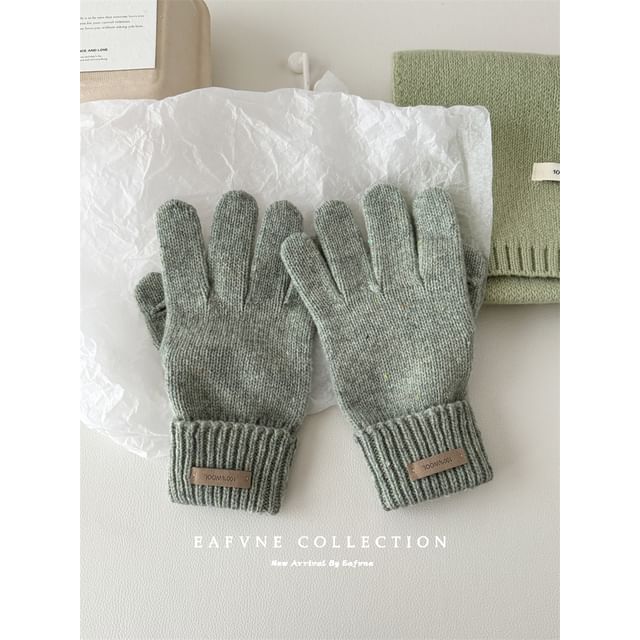 Wool Touchscreen Applique Gloves Lettering Knit