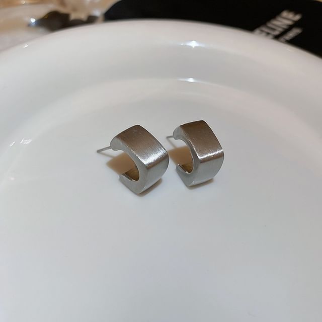 Tone Designs) Silver Earring (Various