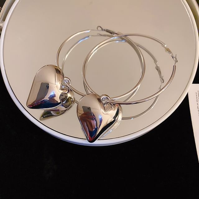 Tone Earring (Various Silver Designs)