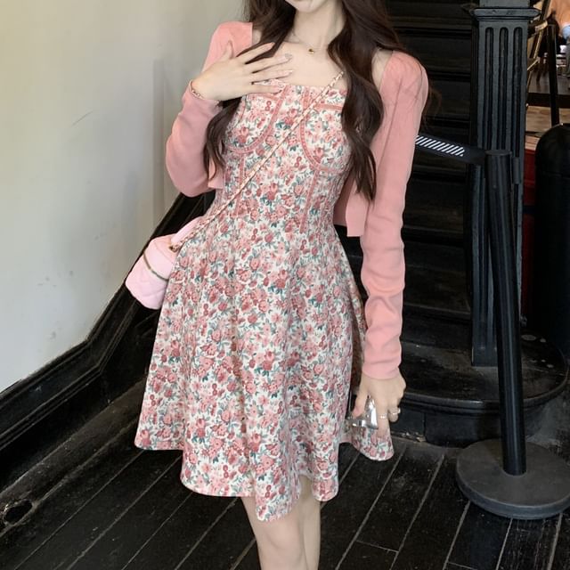 Open Cardigan Plain Mini Neck / Dress Square Strap A-Line Floral Print Front Spaghetti Crop