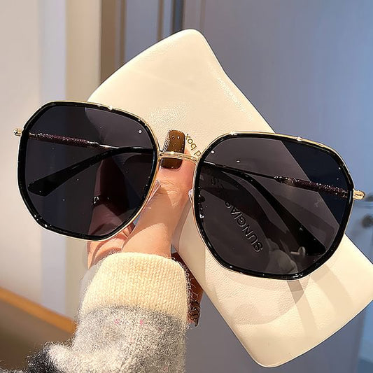 Geometric Oversized Frame Sunglasses