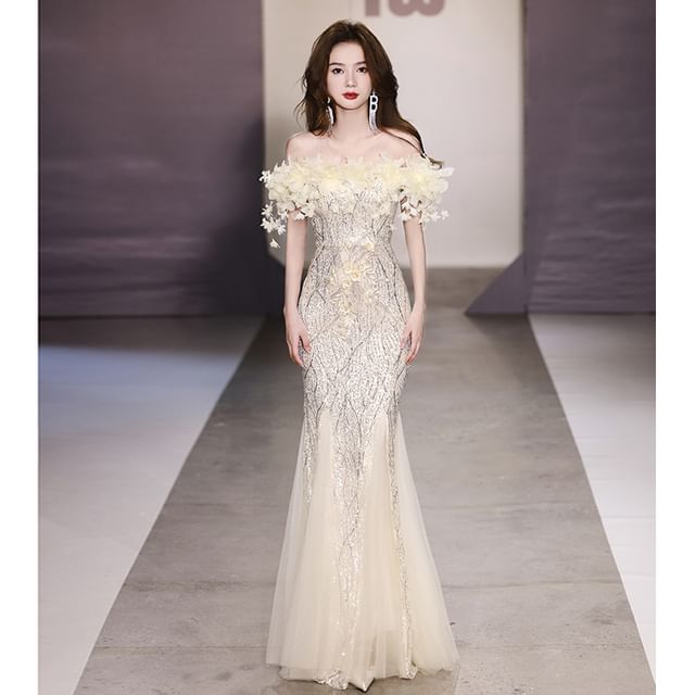 Mermaid Detail Evening Sequin Gown Flower Off-Shoulder