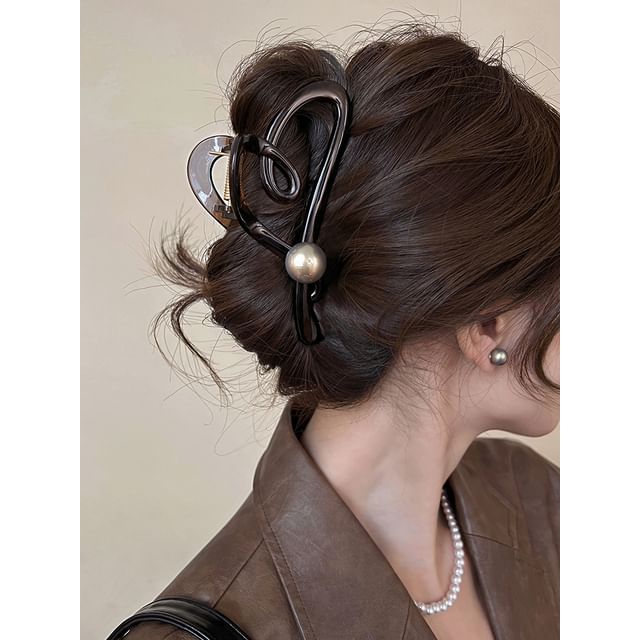 Hair Claw Faux Pearl Heart