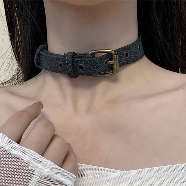 Denim Choker Buckled