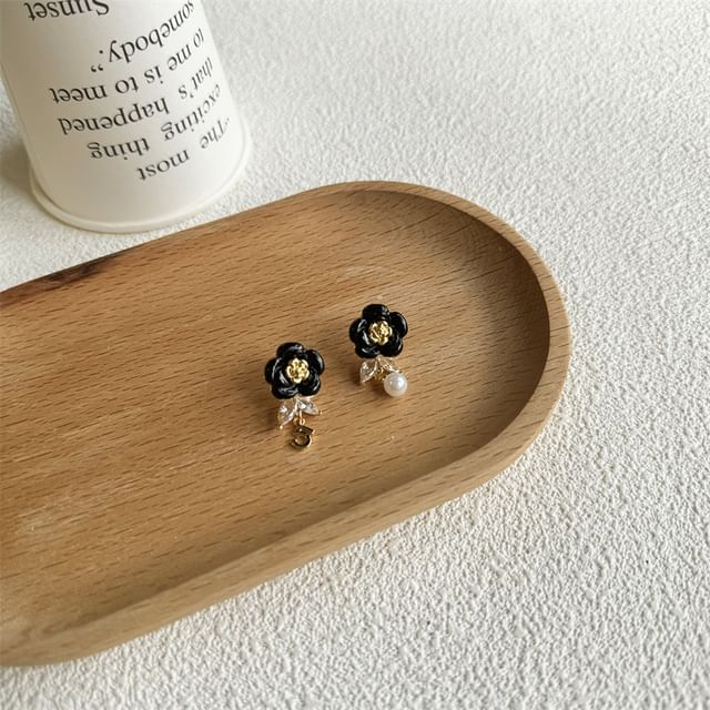 Pearl Alloy Floral Earring Faux Drop