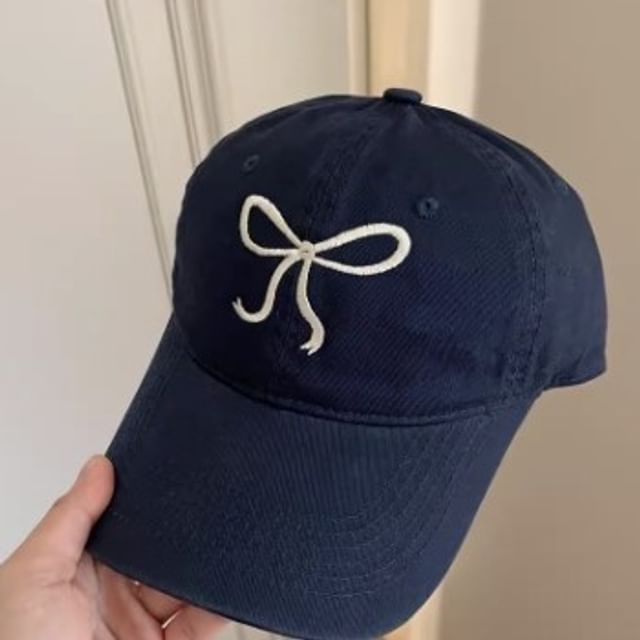 Embroidered Cap Bow Baseball