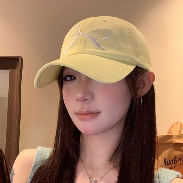 Embroidered Cap Bow Baseball