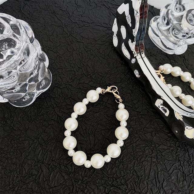 Faux Pearl (Various Strap Phone Designs)