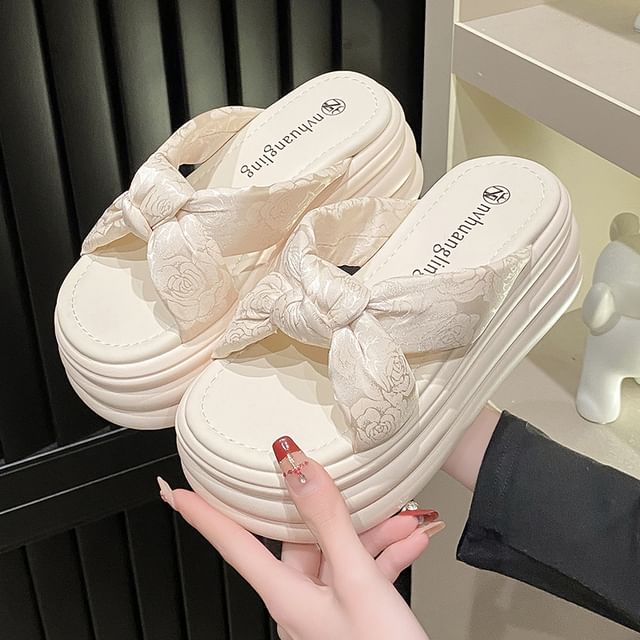 Floral Sandals Patterned Platform Slide