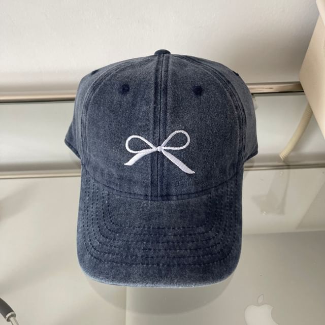 Washed Bow Cap Baseball Embroidered