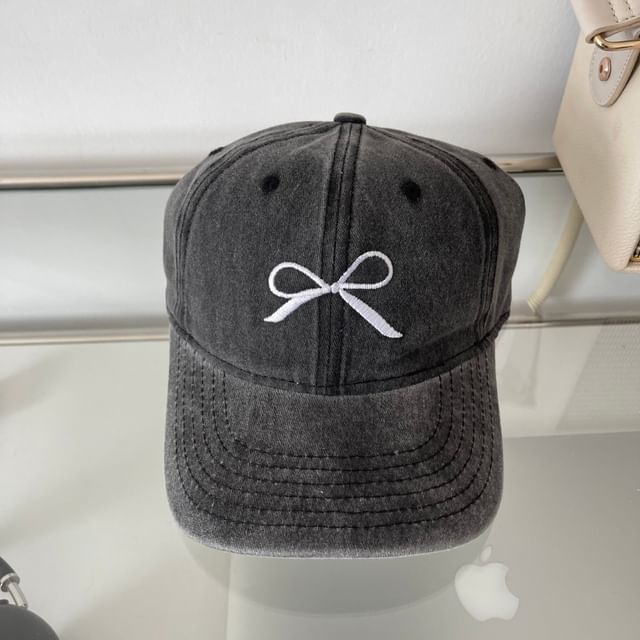 Washed Bow Cap Baseball Embroidered