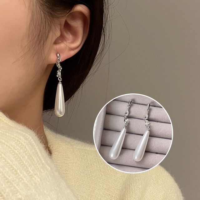 Pearl Alloy Dangle Earring Faux