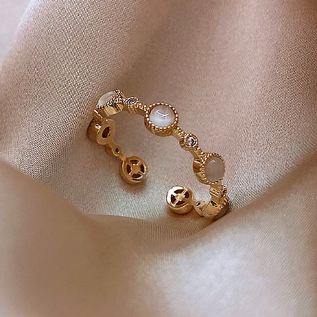 Alloy (Various Ring Embellished Designs) Open