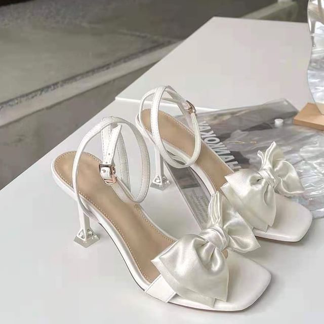 High Sandals Bow Accent Heel