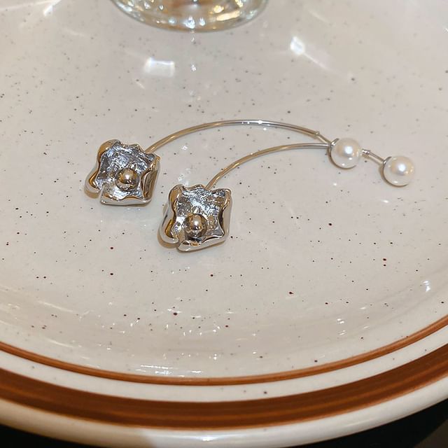 Alloy Earring Faux Pearl Dangle Floral