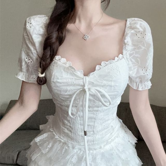 A-Line / Embroidered Rise Skirt Neck Lace Tie Mini Short-Sleeve Blouse Eyelet Tiered High Square Front