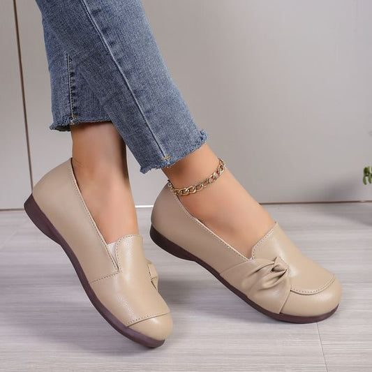 Plain Knot Flats